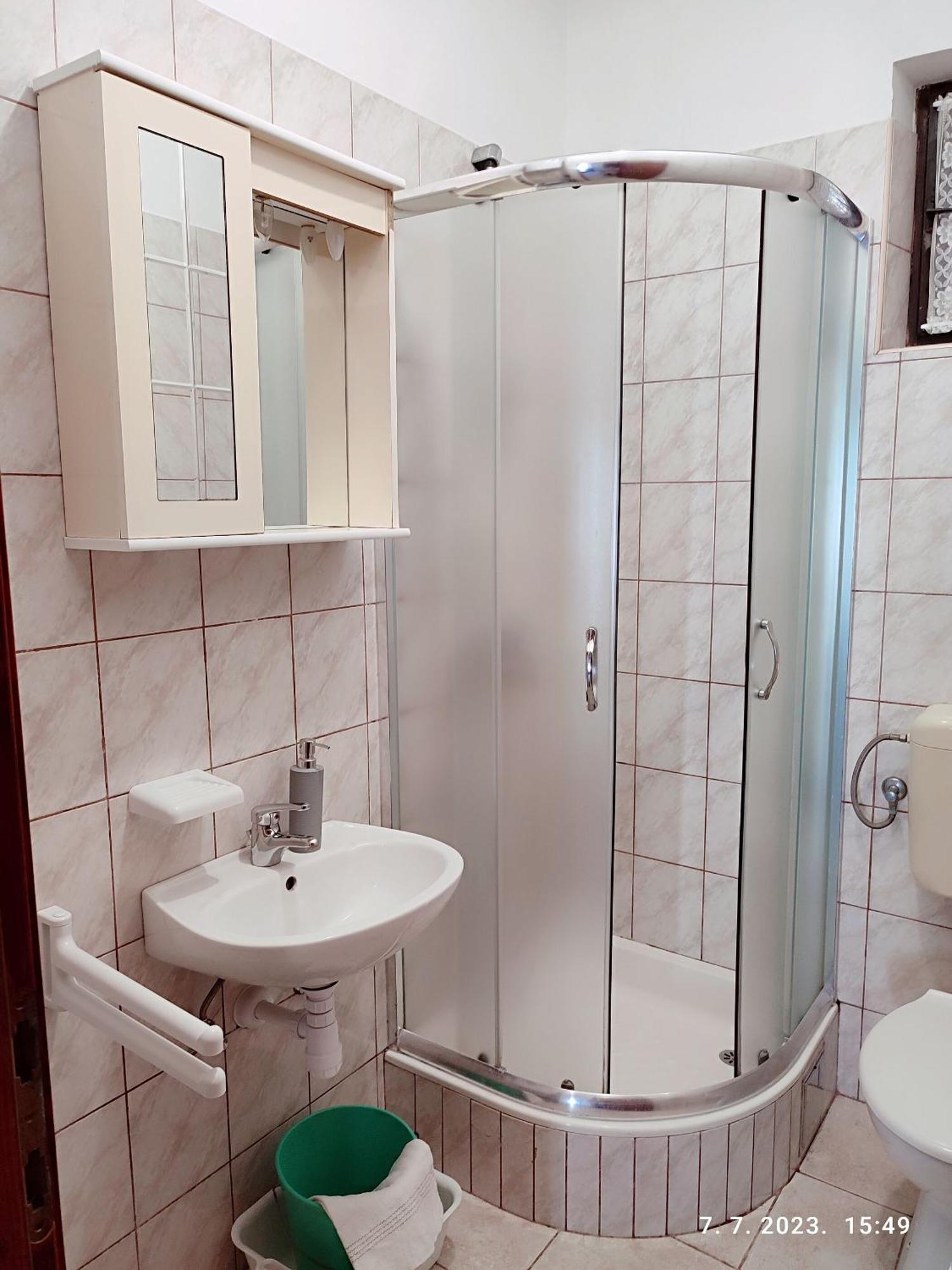 Apartment Slaven Vinišće Buitenkant foto