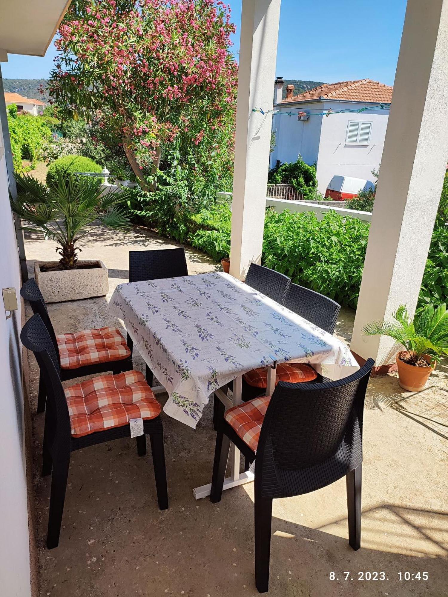 Apartment Slaven Vinišće Buitenkant foto