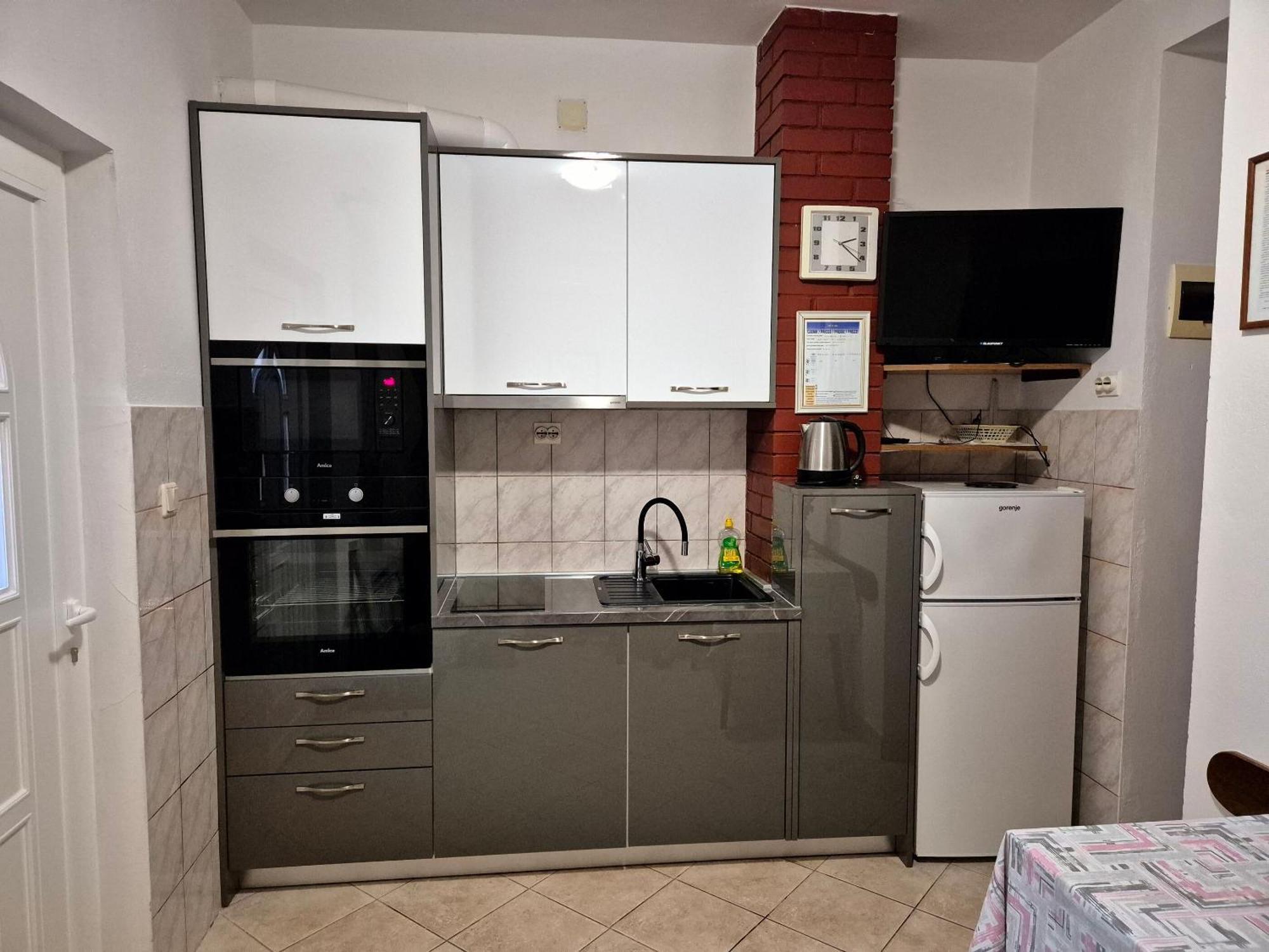Apartment Slaven Vinišće Buitenkant foto